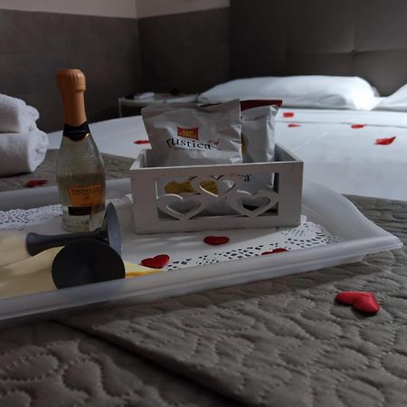 Hotel Glem Varcaturo Εξωτερικό φωτογραφία